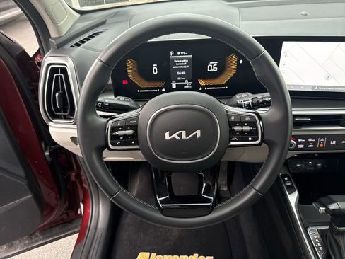 Certified 2024 Kia Sorento S AWD/4WD image 18