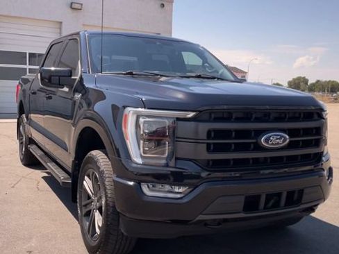 Used 2021 Ford F150 Lariat w/ Equipment Group 502A High AWD/4WD image 4