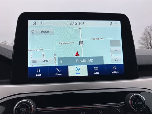 Used 2020 Ford Escape SEL image 18