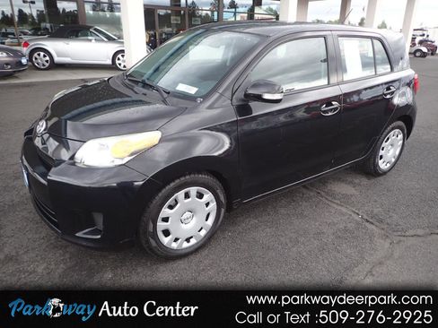 Used 2010 Scion xD HB Auto (Natl) image 1