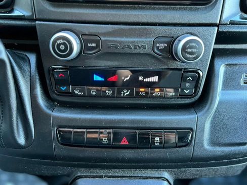 Used 2023 RAM ProMaster 2500 FWD image 23