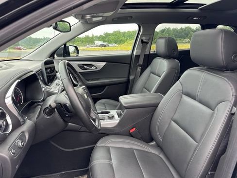 Used 2024 Chevrolet Blazer LT w/ LPO, Floor Liner Package FWD image 7