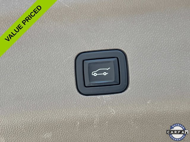 Used 2021 GMC Yukon Denali w/ Denali Premium Package AWD/4WD image 13