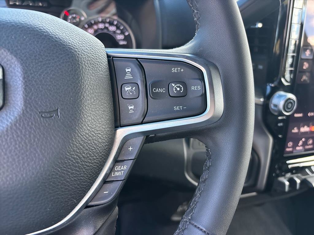 Used 2026 RAM 2500 Big Horn AWD/4WD image 16