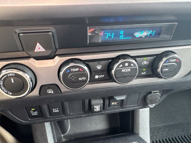 Used 2021 Toyota Tacoma SR5 w/ Technology Package AWD/4WD image 17