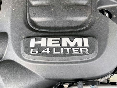 Used 2015 RAM 2500 Big Horn image 35