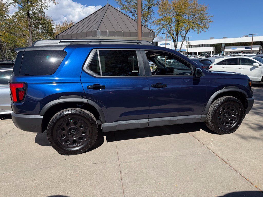Certified 2026 Honda Passport TrailSport image 3