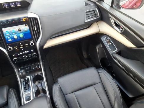 Used 2021 Subaru Ascent Limited image 19