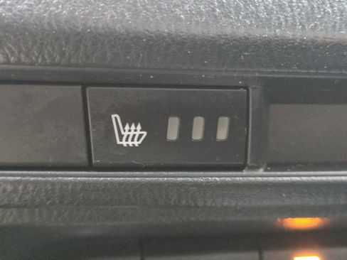 Used 2017 MAZDA MAZDA3 Touring image 22