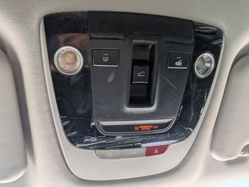Used 2023 Kia Seltos EX AWD/4WD image 30