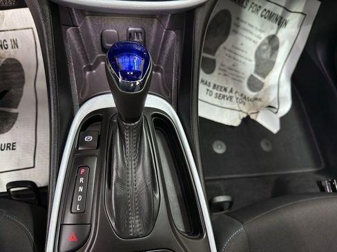 Used 2019 Chevrolet Volt LT image 19