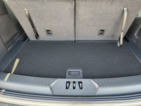 New 2026 Ford Explorer ST-Line RWD image 23