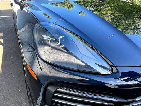 Certified 2021 Porsche Cayenne AWD/4WD image 30