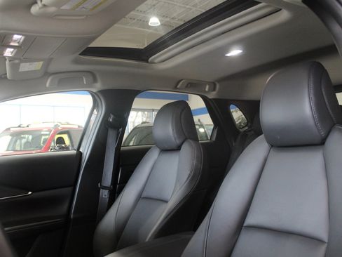 Used 2022 MAZDA CX-30 AWD 2.5 S w/ Preferred Package image 12