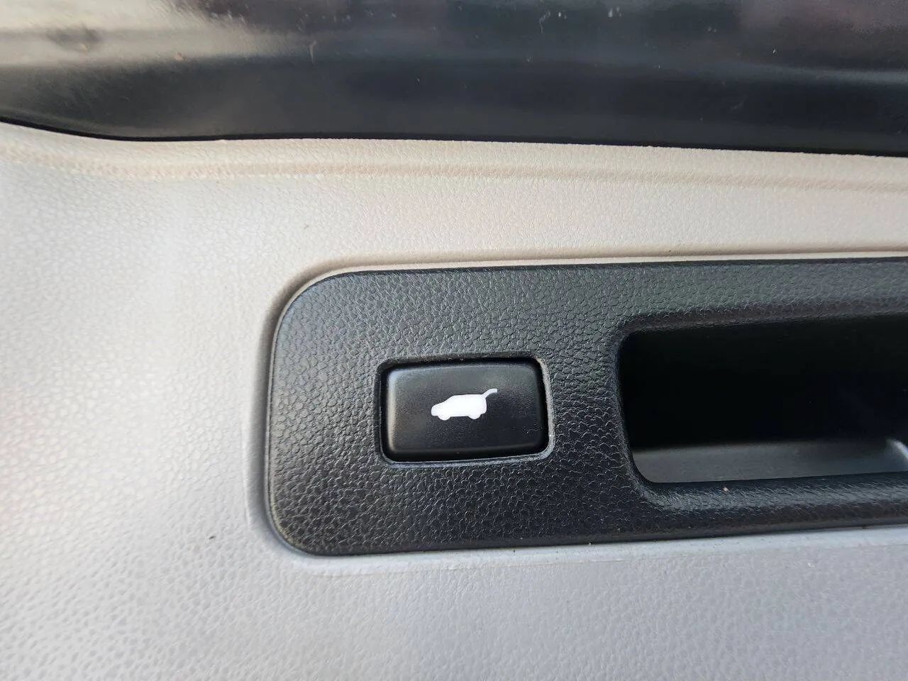 Used 2015 Honda Odyssey Touring image 13