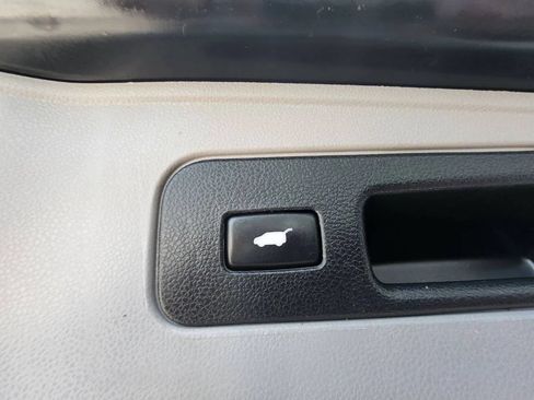 Used 2015 Honda Odyssey Touring image 13