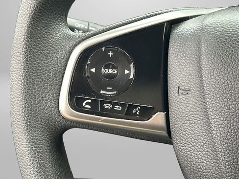 Used 2017 Honda CR-V LX image 29