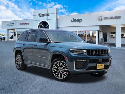 New 2026 Jeep Grand Cherokee Summit