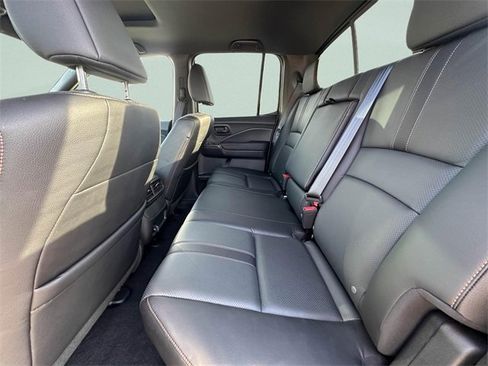 Certified 2025 Honda Ridgeline TrailSport image 17