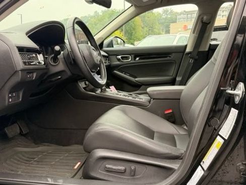 Used 2024 Honda Civic Touring image 11