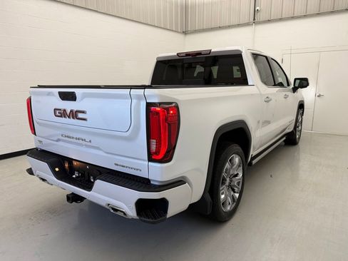 Used 2025 GMC Sierra 1500 Denali AWD/4WD image 6