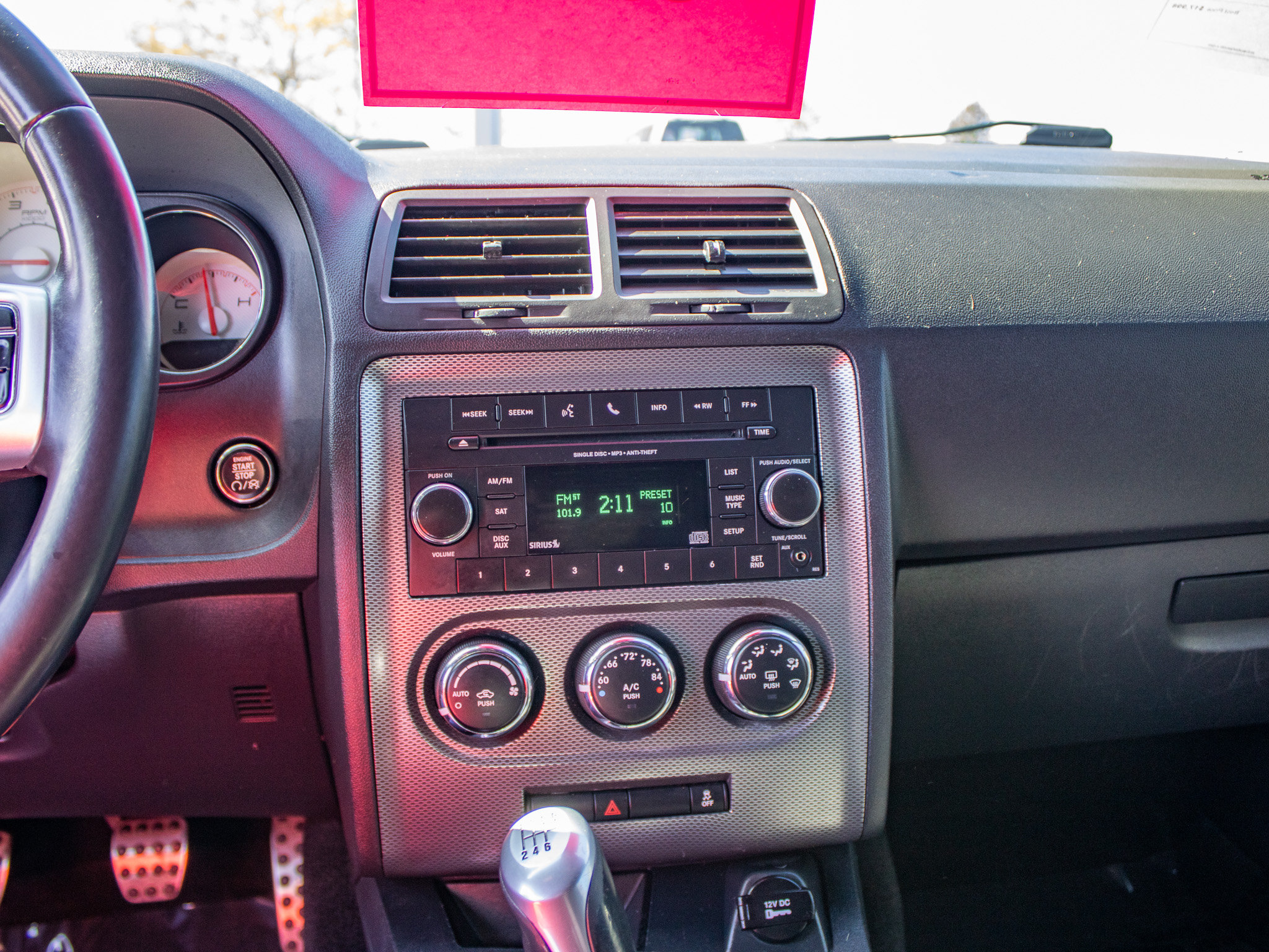 Used 2014 Dodge Challenger R/T RWD image 27
