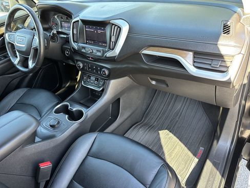 Used 2021 GMC Terrain SLE image 11