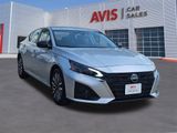 Used 2024 Nissan Altima 2.5 SV image 3