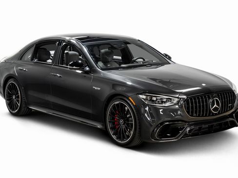Used 2025 Mercedes-Benz S 63 AMG S image 3
