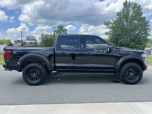 Used 2025 Ford F150 Raptor AWD/4WD image 10