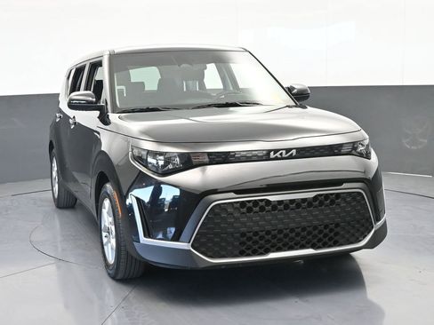 Used 2024 Kia Soul S image 9