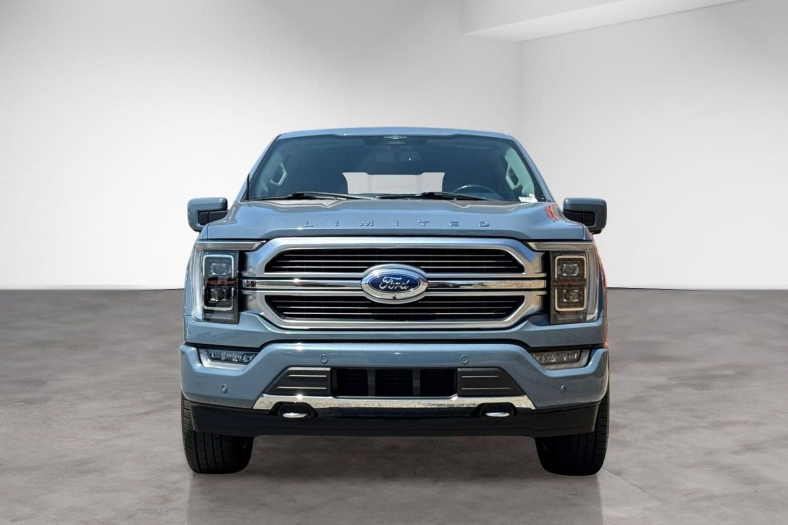 Used 2023 Ford F150 4x4 SuperCrew Hybrid image 9