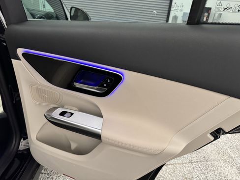 New 2026 Mercedes-Benz GLC 350e 4MATIC image 16