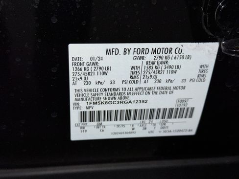 Used 2024 Ford Explorer ST w/ Equipment Group 401A image 38