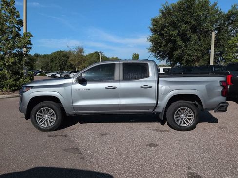 Used 2024 Chevrolet Colorado LT w/ LT Convenience Package RWD image 3