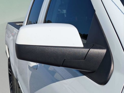 Used 2018 Chevrolet Silverado 1500 LT w/ All Star Edition RWD image 30