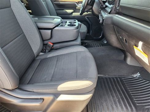 Used 2024 Chevrolet Silverado 2500 LT image 15