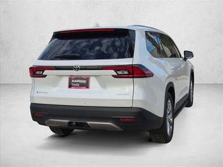 New 2026 Toyota Grand Highlander AWD Hybrid video 2