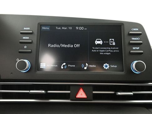 New 2026 Hyundai Elantra SE image 13