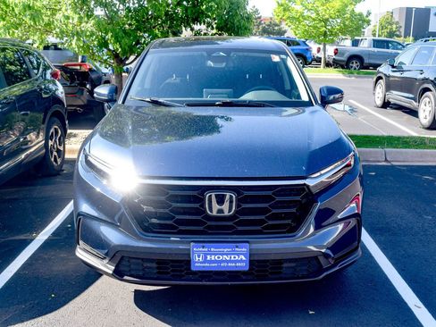 Used 2024 Honda CR-V EX image 3