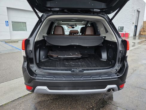 Used 2021 Subaru Forester Touring w/ Popular Package #2 image 19