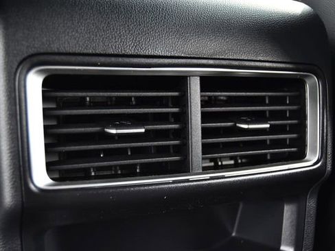 New 2026 Volkswagen Atlas Cross Sport SE image 23