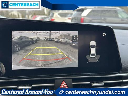 Used 2021 Hyundai Elantra Limited image 27