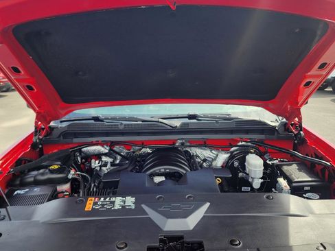 Used 2018 Chevrolet Silverado 1500 Custom w/ Custom Value Package image 17