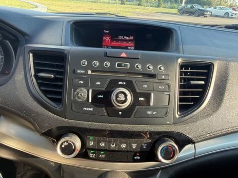 Used 2016 Honda CR-V SE image 28