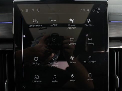 New 2026 GMC Acadia AT4 w/ Luxury Package image 6