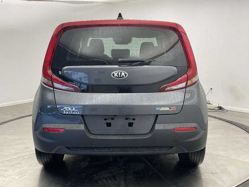 Used 2021 Kia Soul S FWD image 4