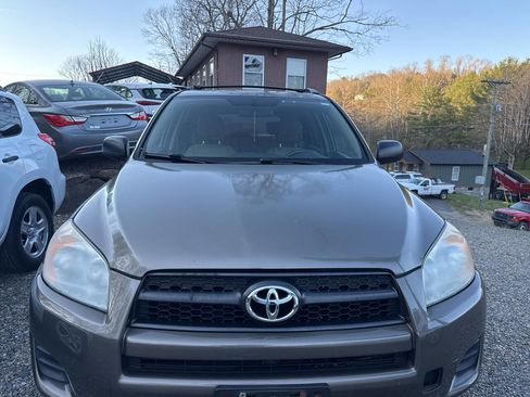 Used 2011 Toyota RAV4 4WD w/ Upgrade Value Pkg image 14