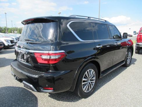 Used 2021 Nissan Armada SV w/ SV Appearance Package AWD/4WD image 6