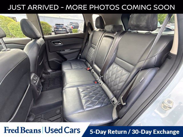 Certified 2021 Nissan Rogue Platinum AWD/4WD image 15